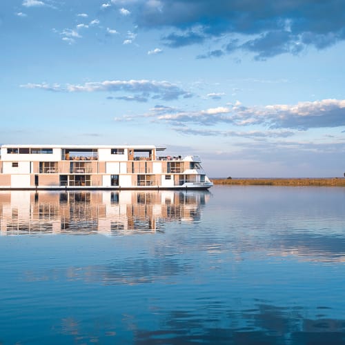 Zambezi Queen
